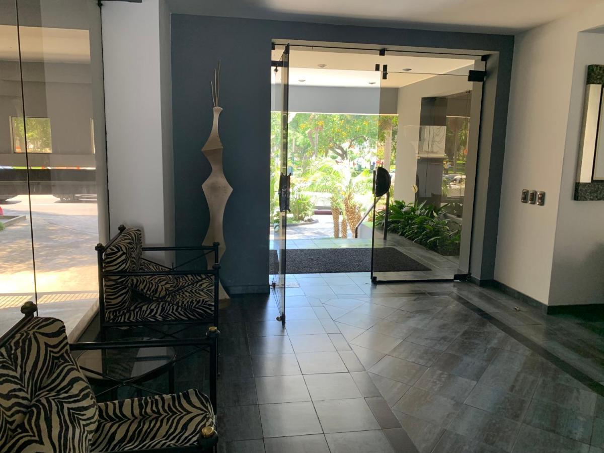 Appartamento Acogedor Dpto En San Isidro Excelente Vista, Piscina Y Wifi Distretto di Distretto di Lima Esterno foto